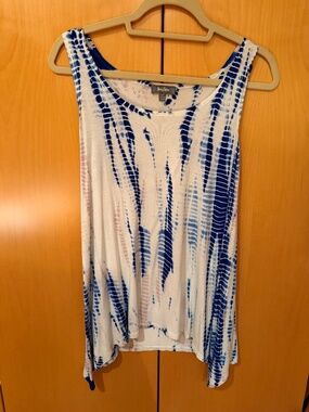 Neiman Marcus Blue & White Tie Dye Swing Tank Top